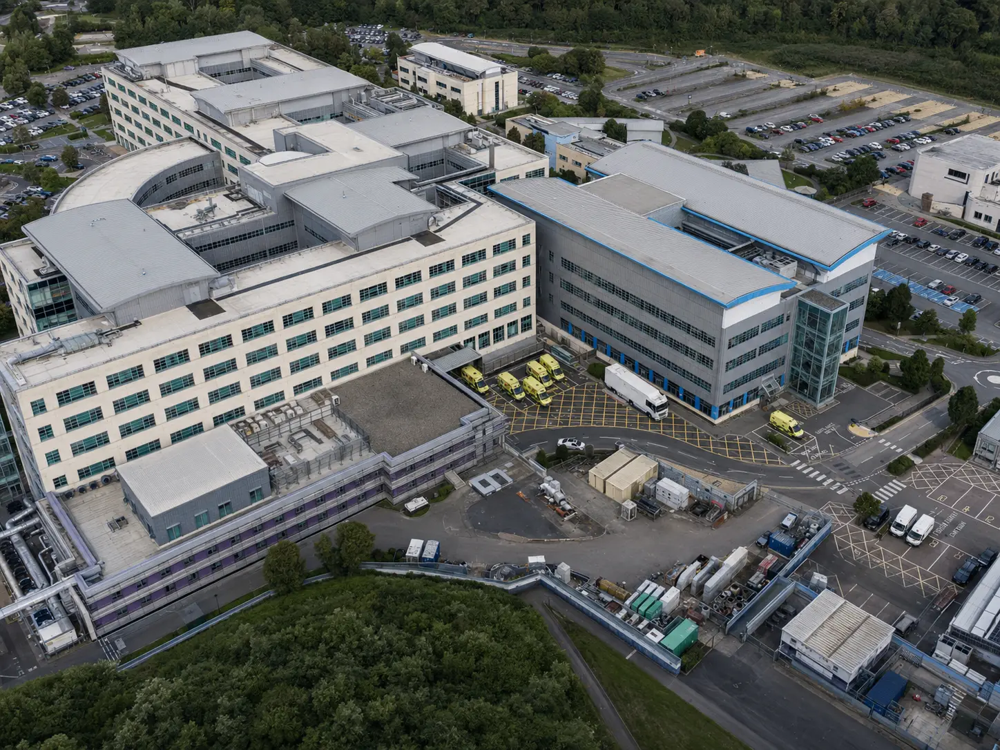 Roof works on a live hospital building with the site kept operational