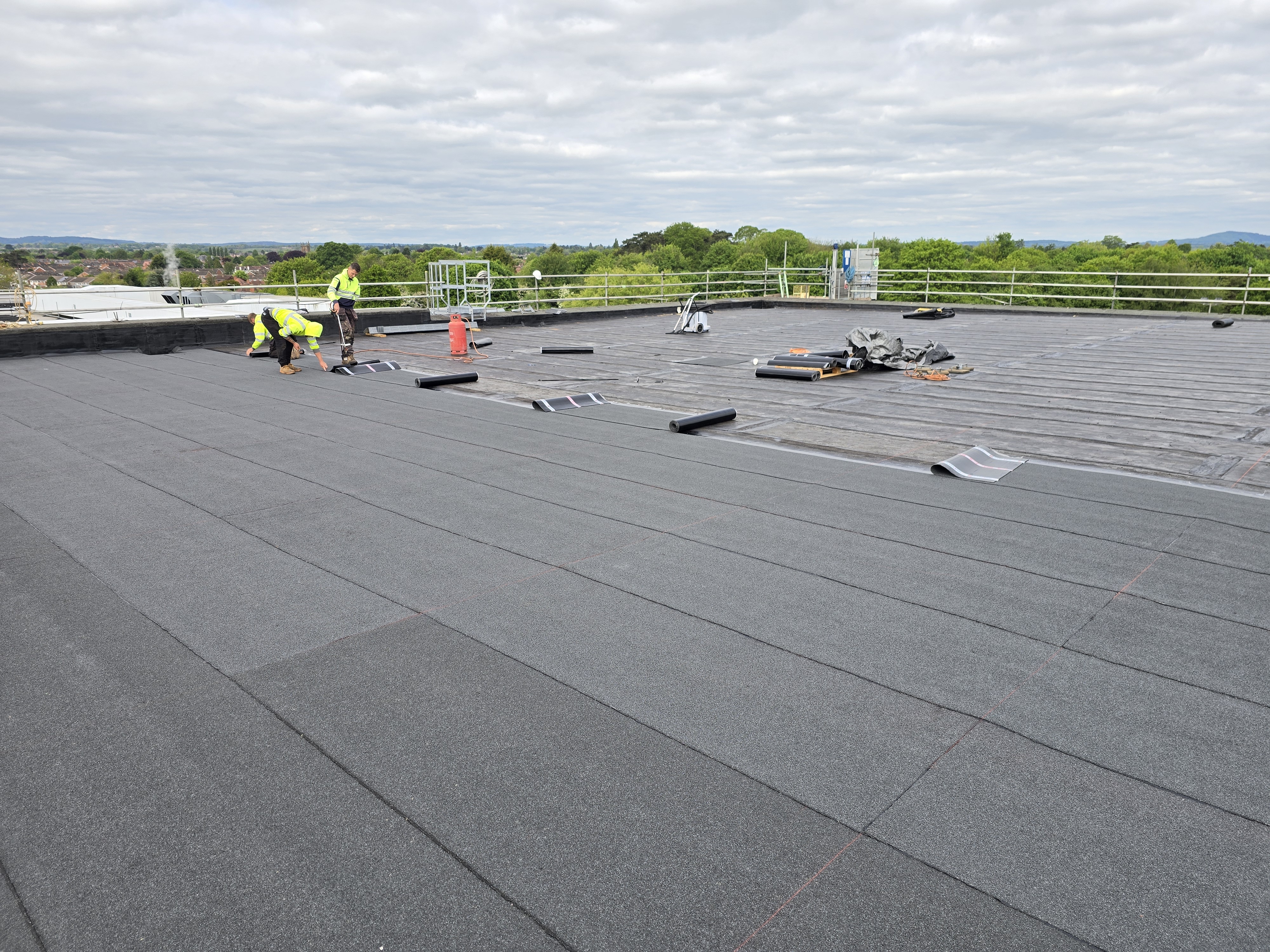 Felt Torch on Roof in progress